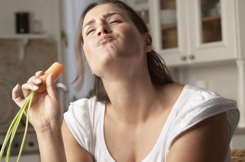 Masticar bien los alimentos puede reducir la cantidad de calorías consumidas. 